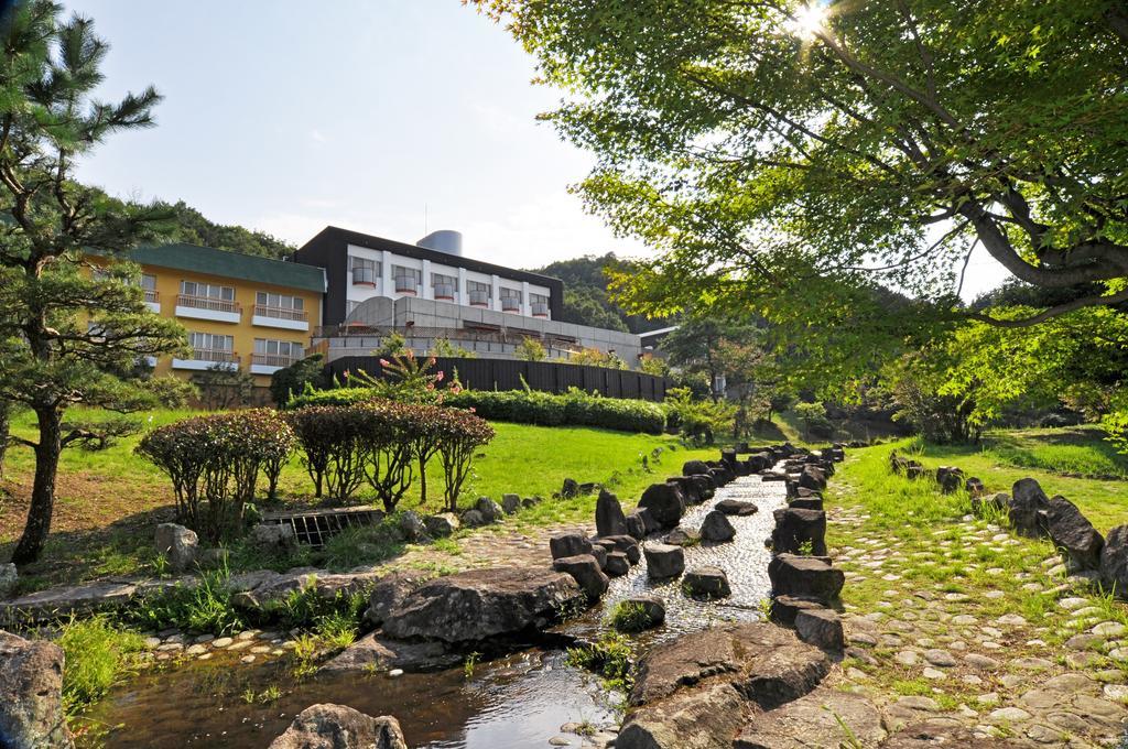 Hotel Maple Inagawa à Kawabe  Extérieur photo